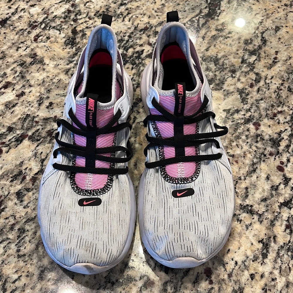 Nike Flex Contact sneakers women’s size 8